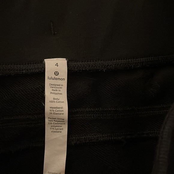 Lululemon black joggers- size 4 (no pills or pills, like new) - Picture 5 of 5